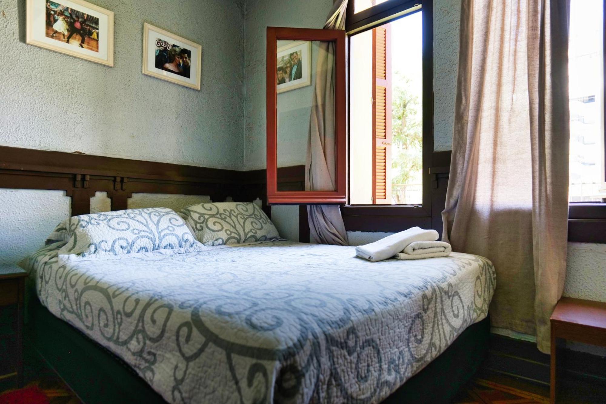 Hostal Boonen Santiago Exterior photo